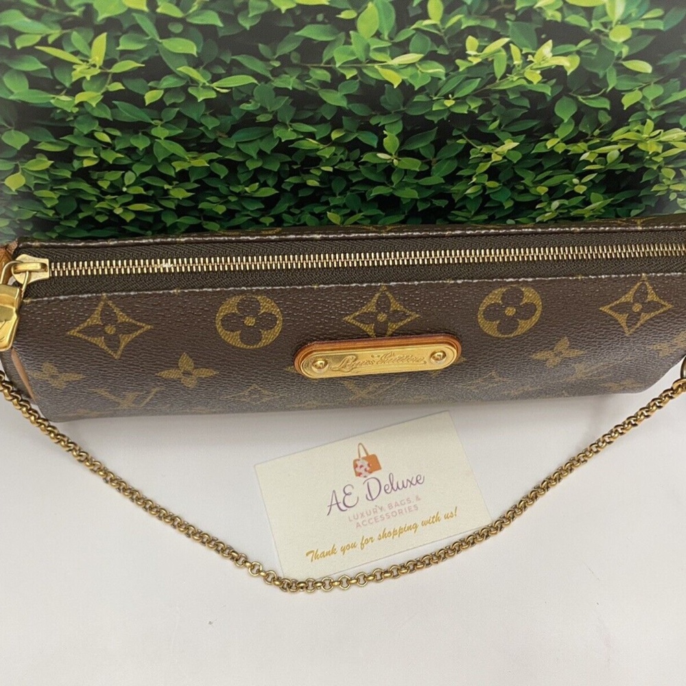 β€οΈβπ©ΉSOLDβ€οΈβπ©Ή Louis Vuitton Eva Monogram Chain Clutch Purse Crossbody (AA3102) - Picture 12 of 16